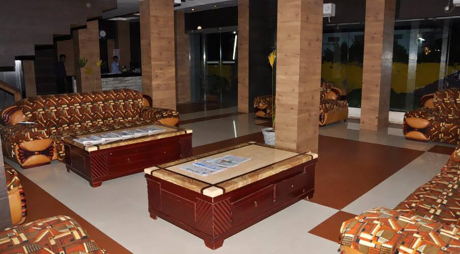 Hotel Radhika, Katni 2